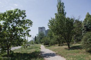 тротуар по улице Ленинградской в Бендерах вымостят плиткой