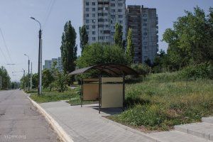 по улице Ленинградской в Бендерах установлено 5 троллейбусных остановок