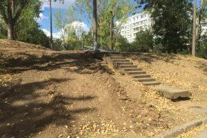 расчитка территории будущего сквера началась