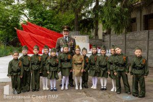 07.05.2025 Митинг памяти у мемориала в микрорайоне НИИ